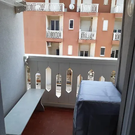 Apartment Aria *